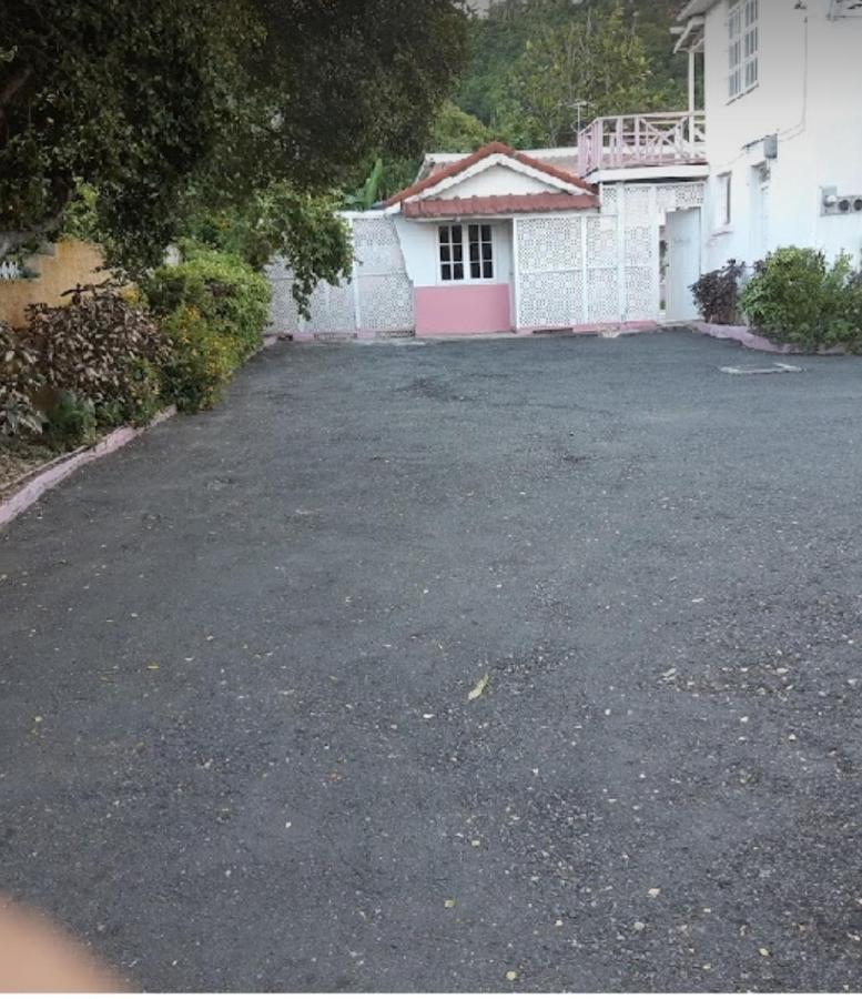 The Beverly Kingston Exterior photo
